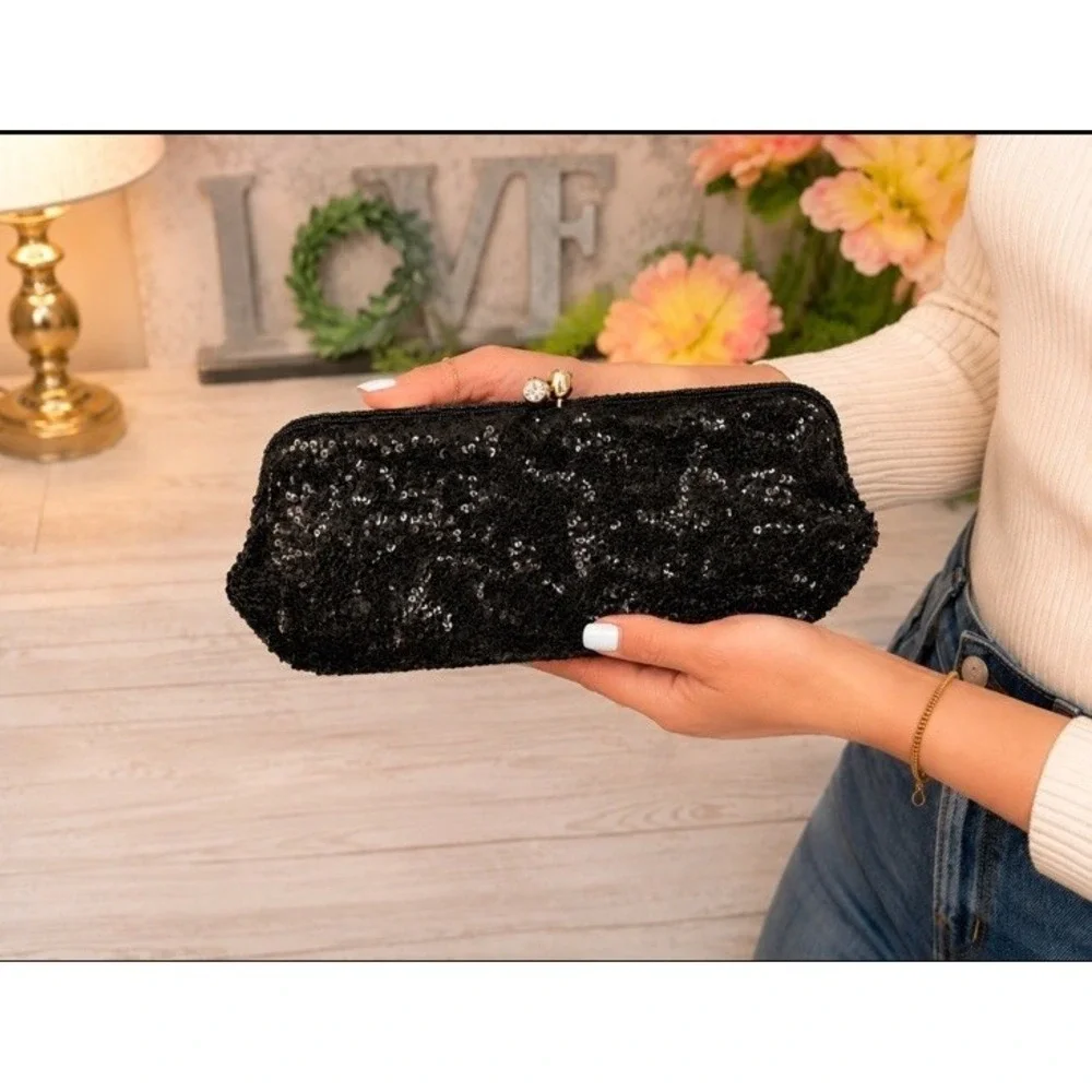 Vtg Magid Black Beaded Clutch Evening Purse Bag Made in Japan With 2 Side Mirror
